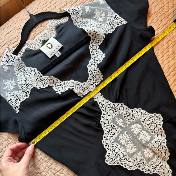Mayle Vintage Black 100% Silk Dress with White Lace, Size 6, EUC! - Picture 6 of 9